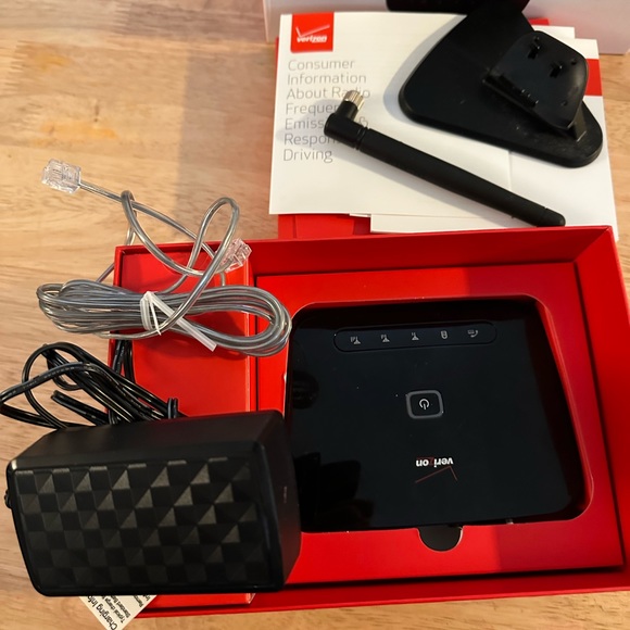 Verizon Wireless Home Phone F256VWQB MODEL F256VW Preowned - Picture 6 of 14